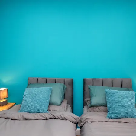 The Dollhouse Feriehus Scarborough